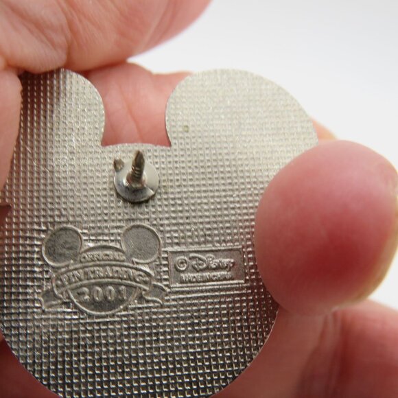 Lot 2‎ Disney Mickey Mouse Flag Pins United States United Kingdom Enamel - Picture 10 of 16